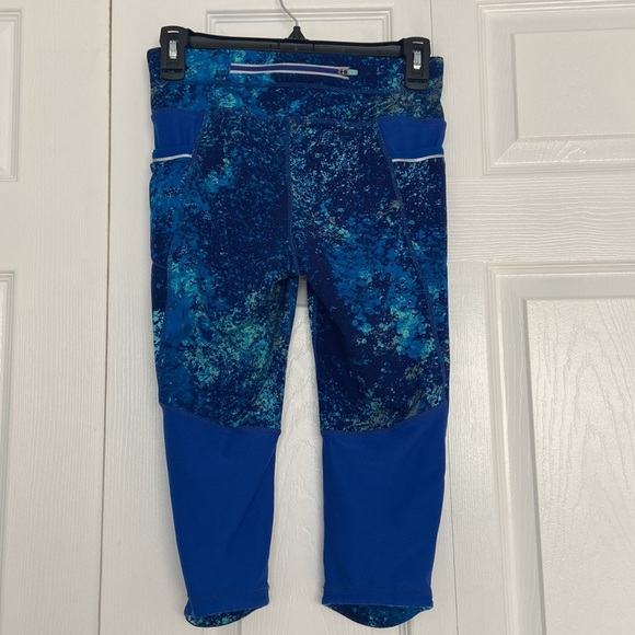 Athleta Capri leggings - Picture 4 of 9